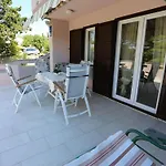 Ruzica Mit Terrasse By Interhome Apartmán