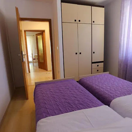 Ruzica Mit Terrasse By Interhome Apartmán *